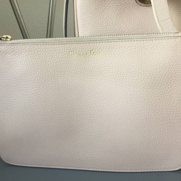 CHRISTIAN DIOR MEDIUM BULLCALF HANDBAG - Picture 4 of 6